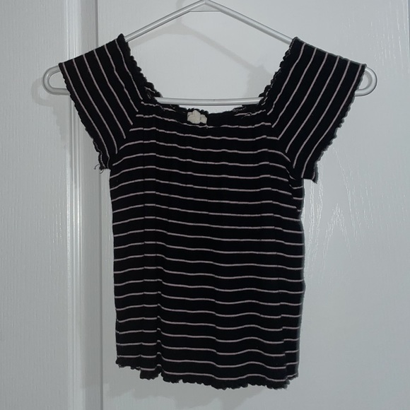 Cropped Off Shoulder Tee - Picture 1 of 2